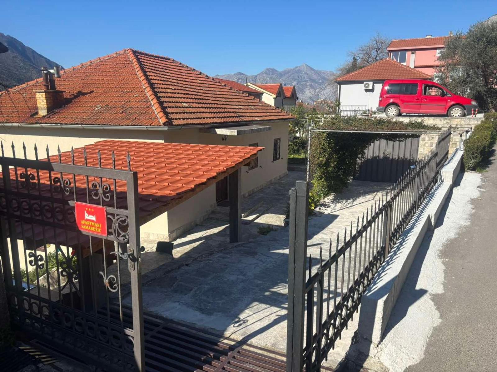 Apartments Samardzic Kotor Exteriör bild